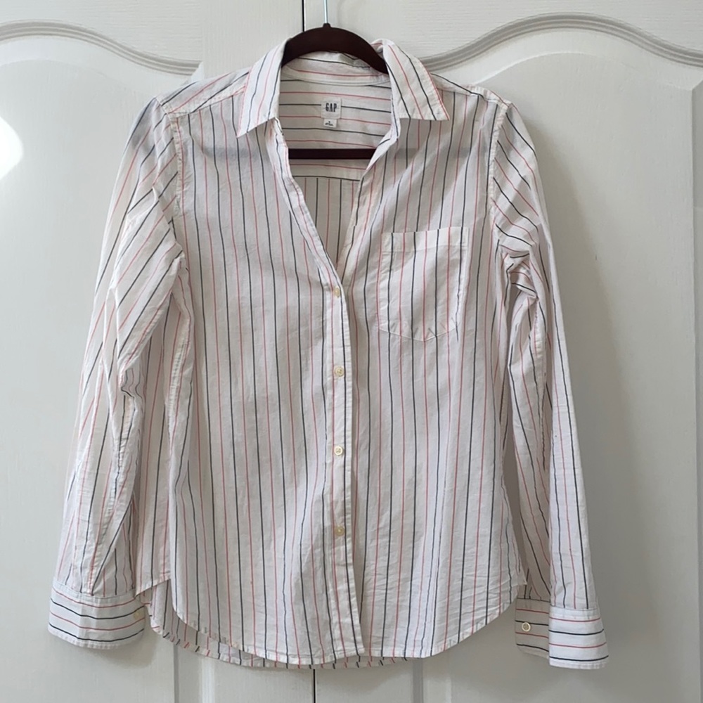 GAP Striped button down shirt S